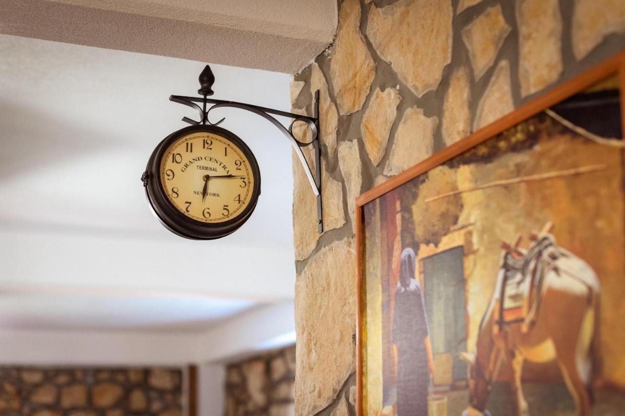 Villa Lazini Dvori Stasevica Bagian luar foto